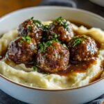 6-Ingredient Raspberry White Chocolate Cookie Bars